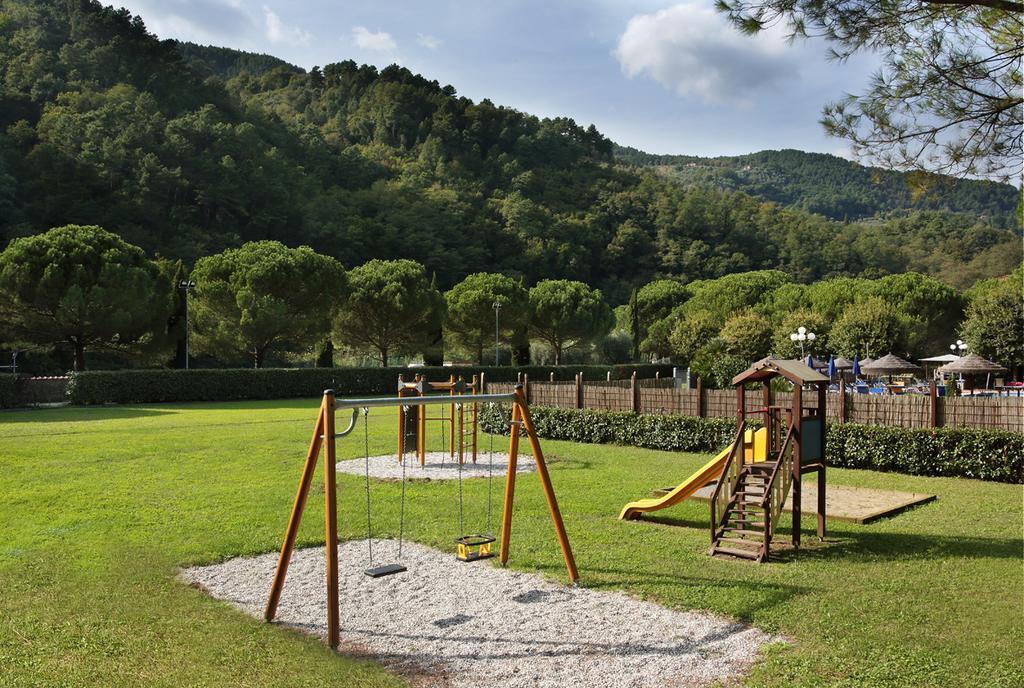 Villaggio Albergo San Lorenzo E Santa Caterina Pescia Exteriér fotografie